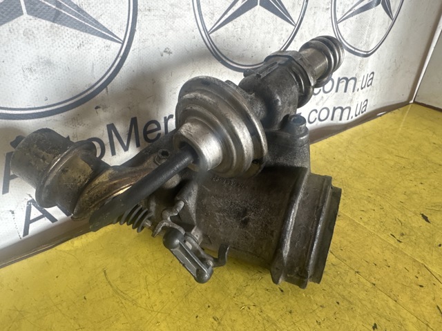 Клапан EGR, рециркуляції газів A0021400960 MERCEDES