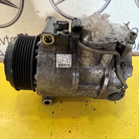 Компресор системи кондиціювання A0022303211 MERCEDES
