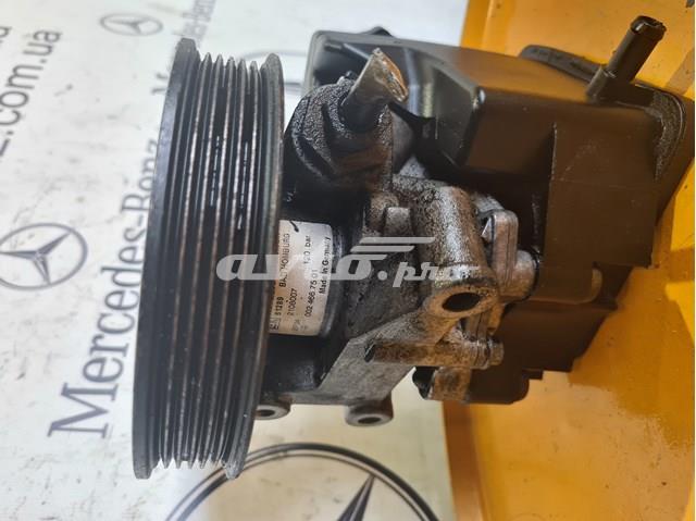 Насос ГУР (підсилювача керма) A0024667501 MERCEDES