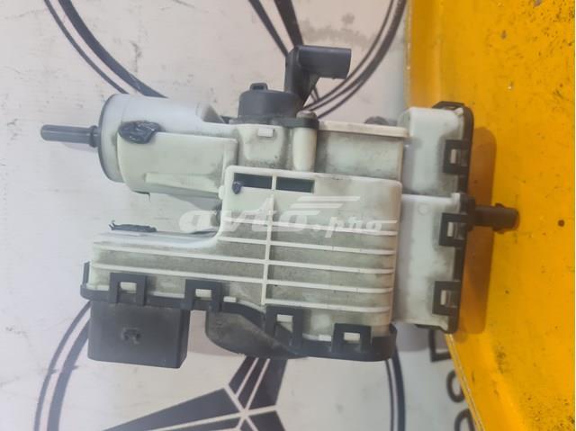 Насос AD BLUE A0024706894 MERCEDES