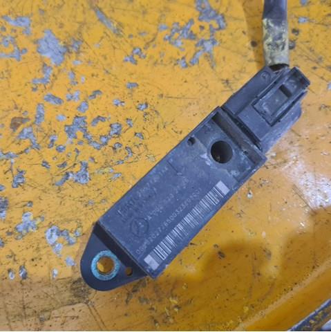 Датчик Айрбег передній A0028202726 MERCEDES