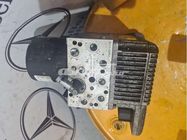 Блок керування АБС (ABS) A0054318012 MERCEDES