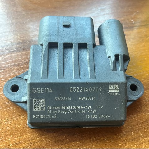 Реле свічок накалу A0522140709 MERCEDES