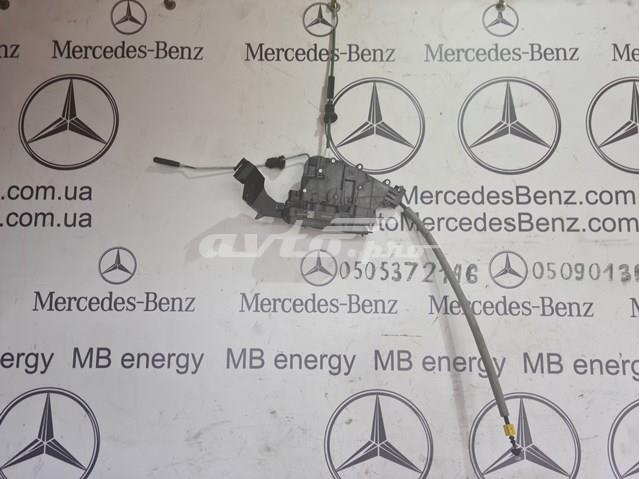 Замок задньої дверї, правої A0997309600 MERCEDES