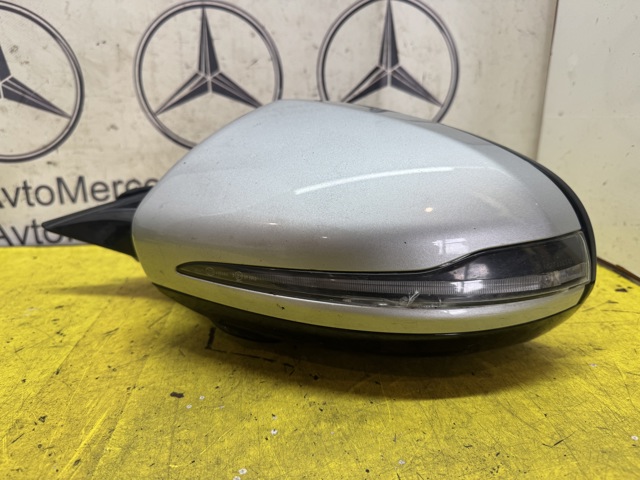 Скло дзеркала заднього виду, лівого A0998100516 MERCEDES