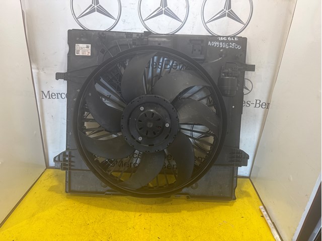 Вентилятор A0999062500 MERCEDES