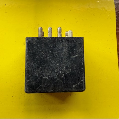 Реле склоочисника A1238210063 MERCEDES