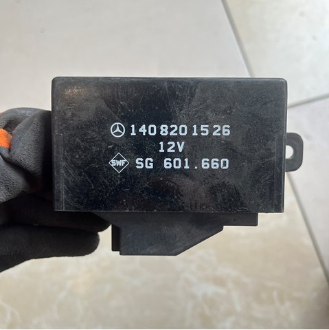 Датчик підігріву сидіння A1408201526 MERCEDES