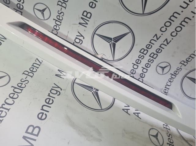 Стоп-сигнал заднього скла A1569069600 MERCEDES