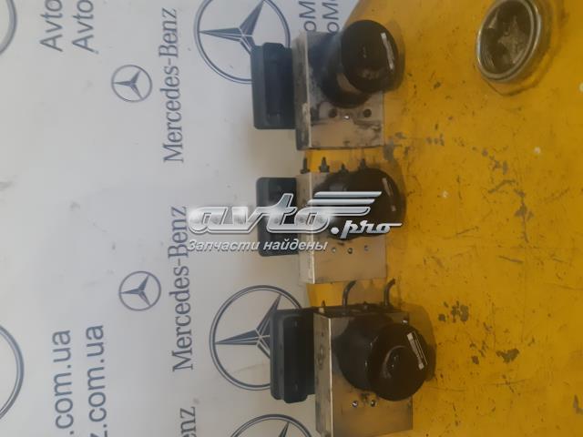 Насос АБС (ABS) головного гальмівного циліндра A1635459832 MERCEDES