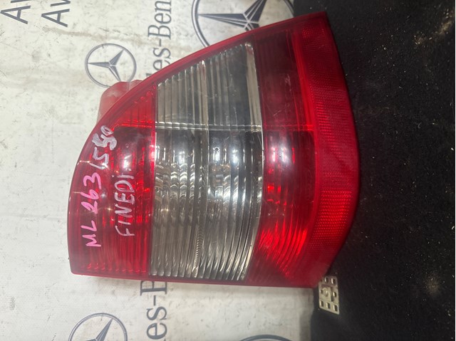 Задні ліхтарі A1638202664 MERCEDES
