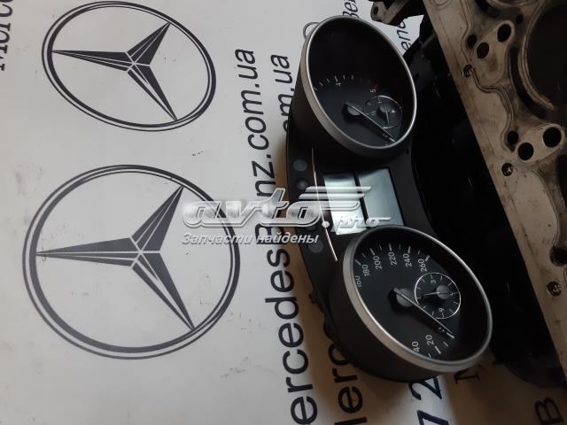 Щиток приладів A1645403347 MERCEDES