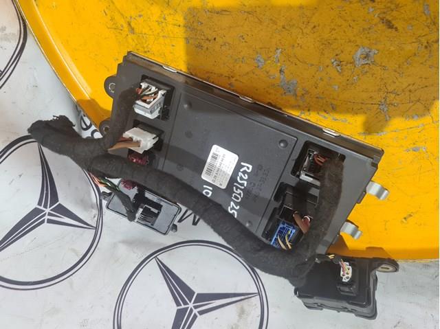 Блок двигуна A1645404401 MERCEDES