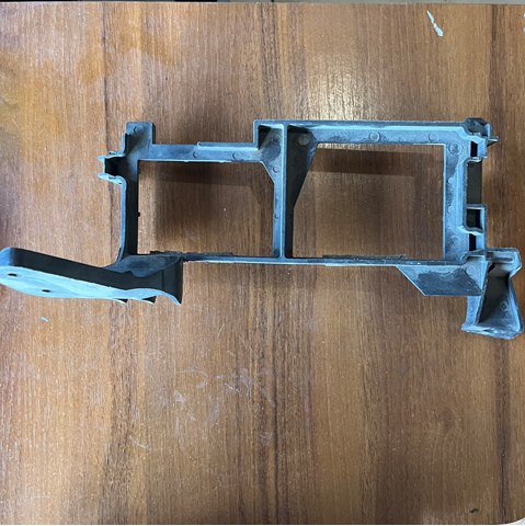Коробка запобіжників A1645451740 MERCEDES