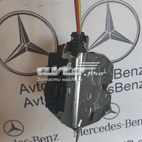 Замок 3/5-х дверей, задній A1647400335 MERCEDES