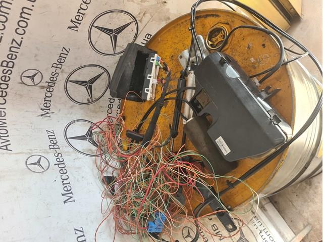 Актуатор замка ляди A1648003048 MERCEDES