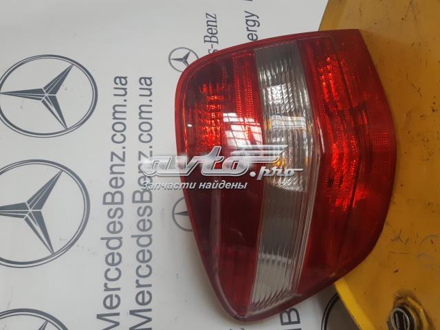 Задня ліва фара A1648201964 MERCEDES