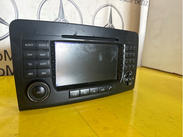 Магнітола A1648202279 MERCEDES