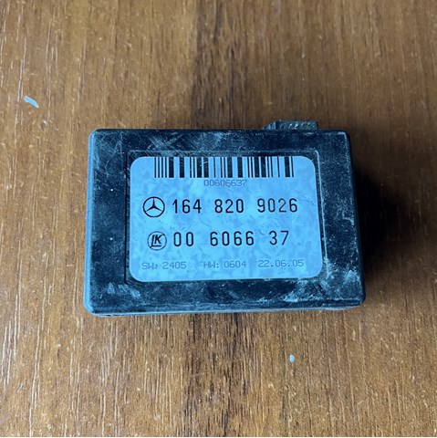 Датчик дощу A1648209026 MERCEDES