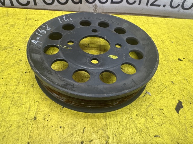 Шків водяного насоса A1662020010 MERCEDES