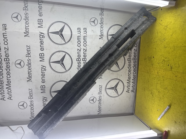 Абсорбер бампера заднього A1663150065 MERCEDES