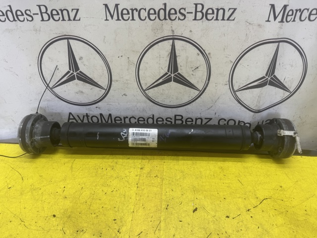 Кардан передній A1664100601 MERCEDES