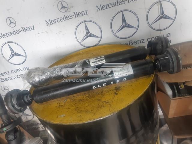 Вал карданний переднього моста A1664102701 MERCEDES
