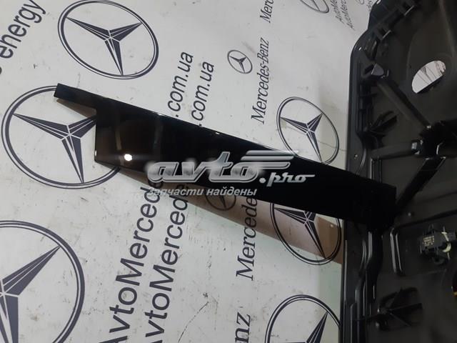 Накладка передніх дверей, лівої, вертикальної A1666900187 MERCEDES