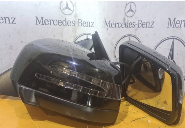 Дзеркало заднього виду, ліве A1668109700 MERCEDES