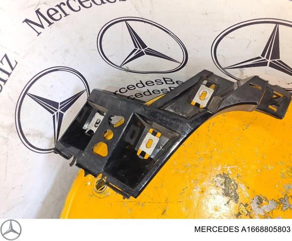 Кронштейн бампера заднього, правий A1668805803 MERCEDES