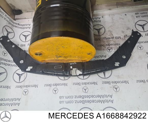  mercedes 166 накладка передней панели A1668842922