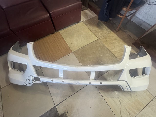 Бампер передній в зборі A1668851225 MERCEDES