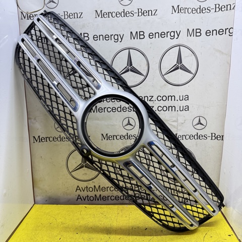 Решітка A1668880460 MERCEDES
