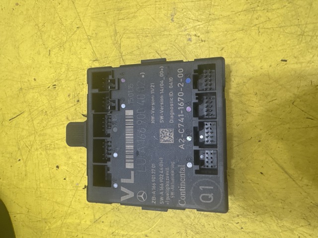 Блок комфорту передніх дверей A1669004002 MERCEDES