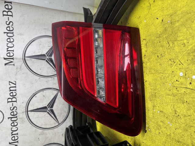 Ліхтар задній правий, внутрішній A1669060802 MERCEDES