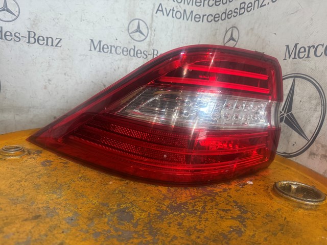 Ліхтар задній лівий A1669063301 MERCEDES