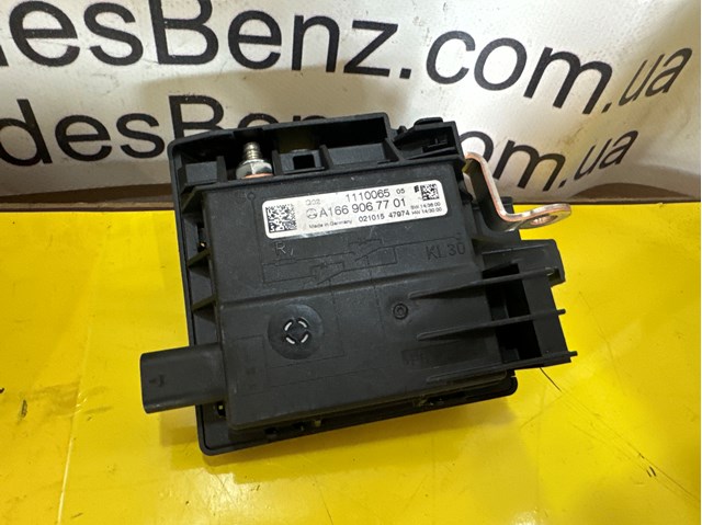 Коробка запобіжників A1669067701 MERCEDES