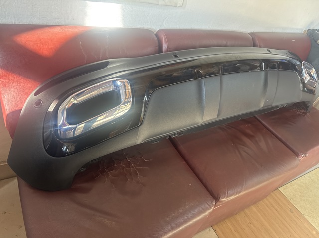 Нижня спідниця переднього бампера A1678852803 MERCEDES