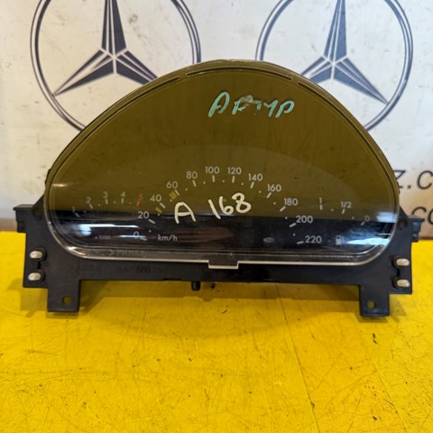 Приладова дошка-щиток приладів A1685403547 MERCEDES