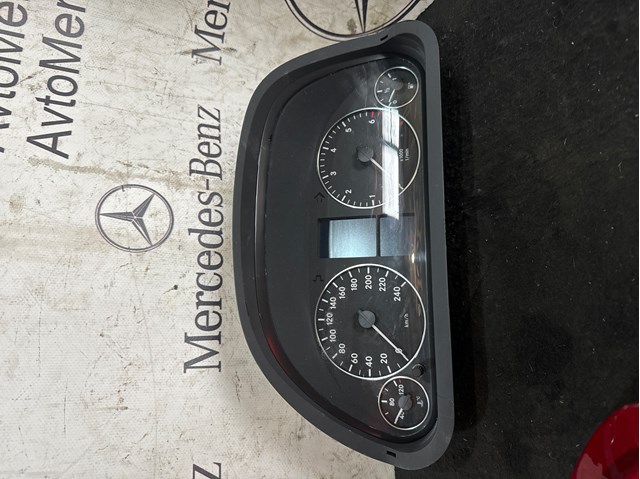 Спідометр A1694400211 MERCEDES