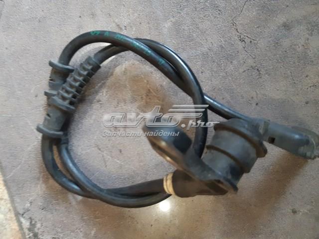 Датчик АБС (ABC) передній, лівий A2025402317 MERCEDES