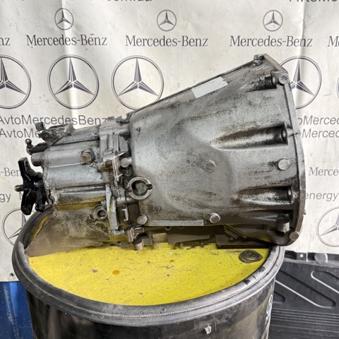 Коробка механіка в зборі A2032608001 MERCEDES