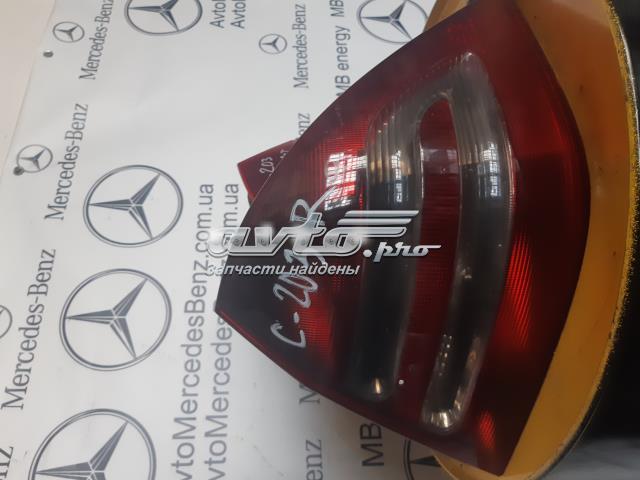 Ліхтар задній правий A2038200264 MERCEDES