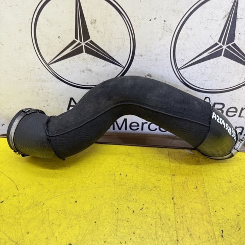 Шланг/патрубок інтеркуллера A2045283182 MERCEDES