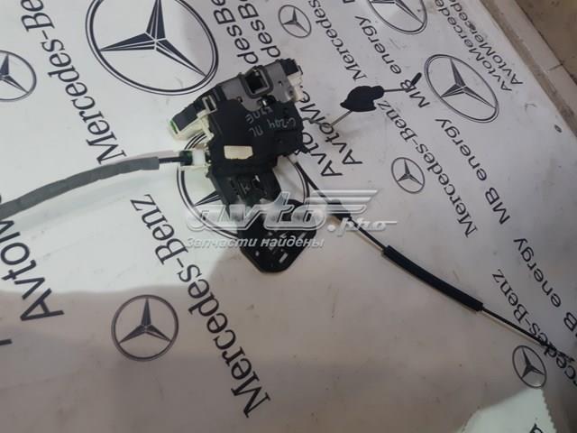 Замок водійських дверей A2047203735 MERCEDES