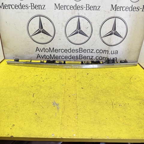 Накладка двері багажника A2047400793 MERCEDES