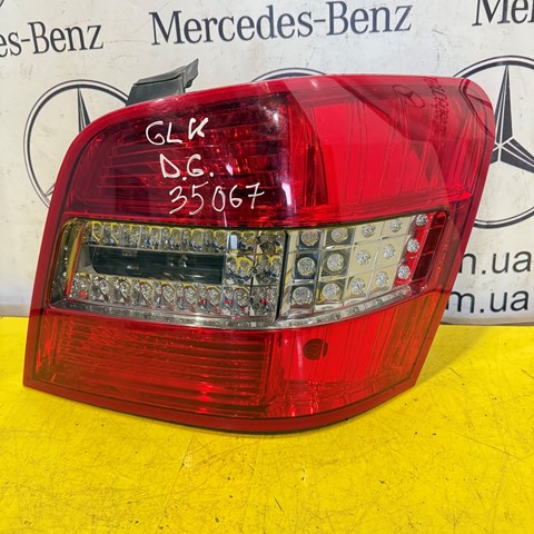 Ліхтар задній правий A2048202664 MERCEDES