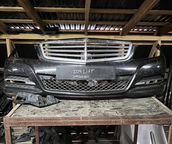 Бампер передній A2048805547 MERCEDES