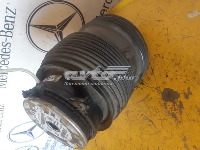 Пневмоподушка/пневморессора моста заднього A2053200825 MERCEDES