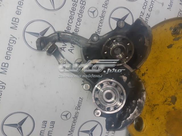 Цапфа - поворотний кулак передній, правий A2053322800 MERCEDES